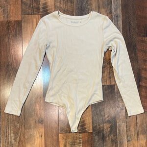 Abercrombie & Fitch Soft A&F Collection Long Sleeve Bodysuit - Women’s Small